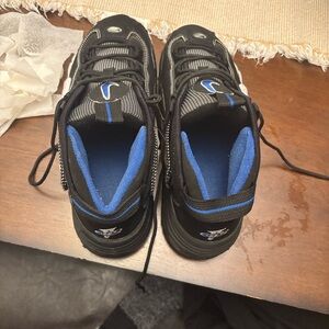 Nike Black and Blue Men's Sneakers
